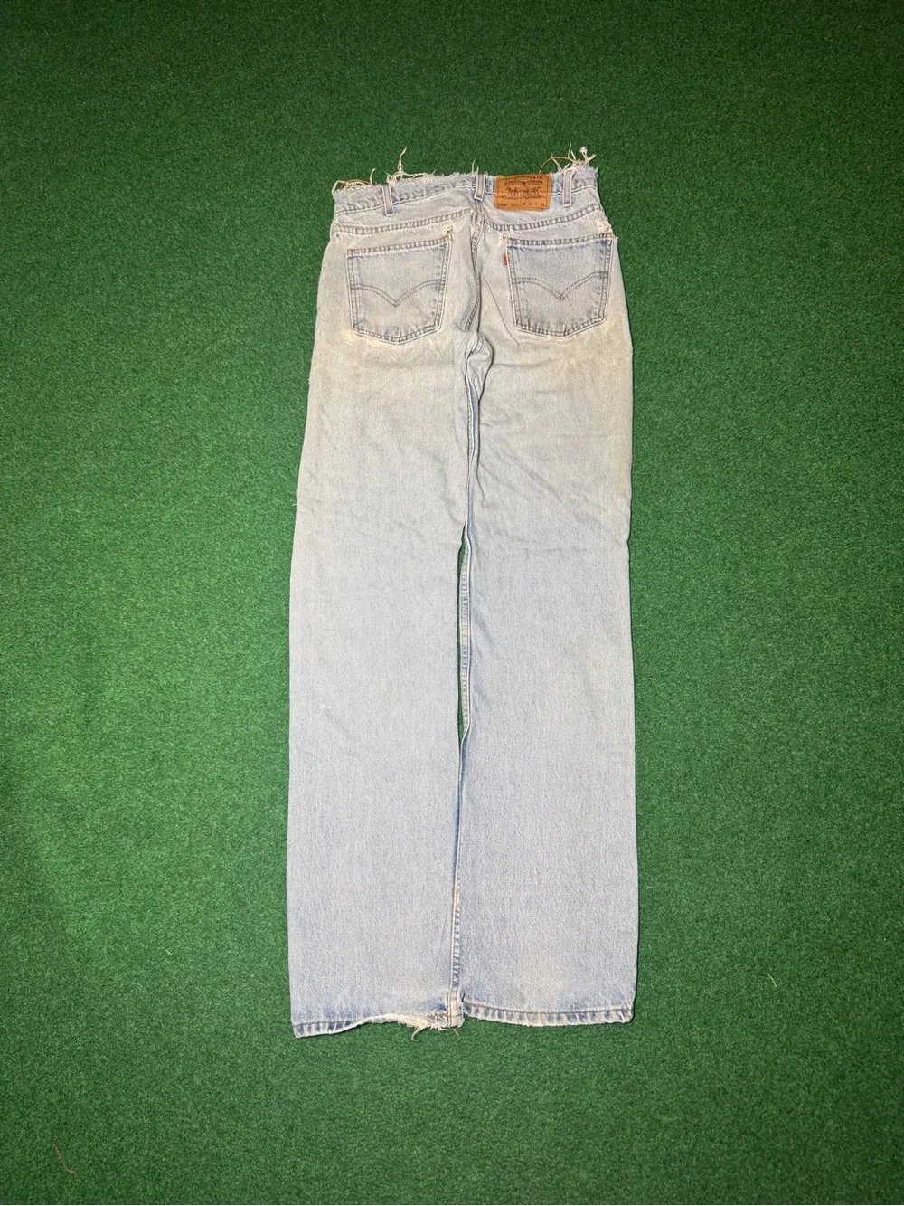 Levis 501 Vintage Jeans 30x33 Distressed Straight Leg 90s Grunge Thrashed